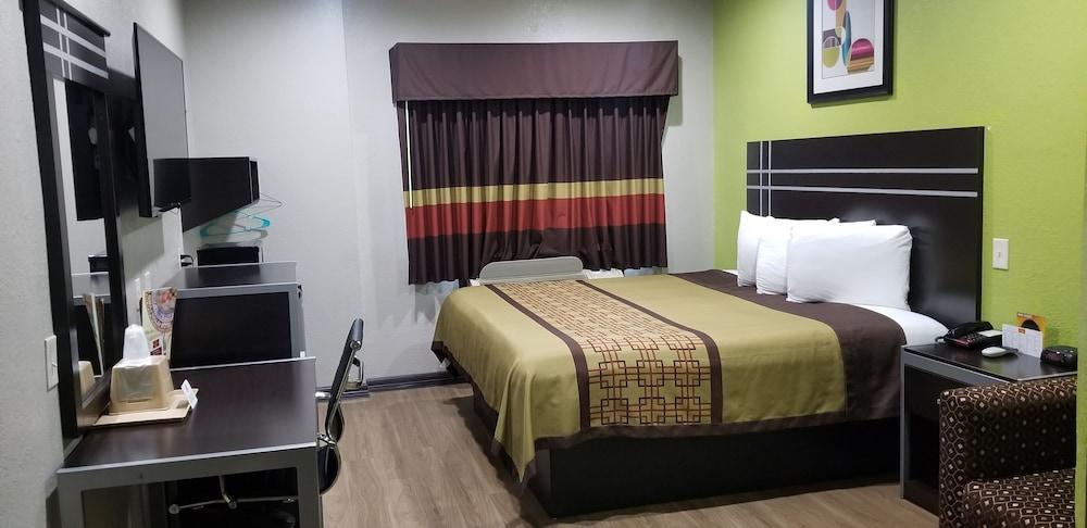 Motel 6 Humble, Tx - Houston International Airport Екстер'єр фото
