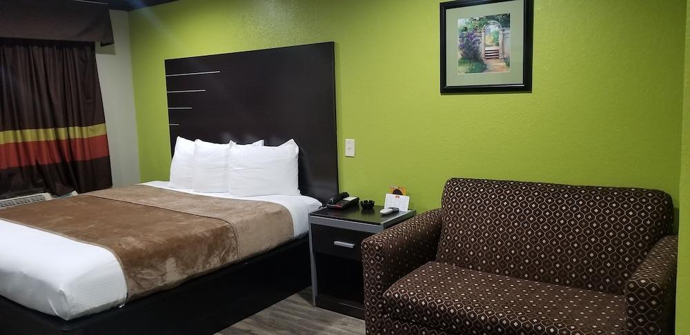 Motel 6 Humble, Tx - Houston International Airport Екстер'єр фото