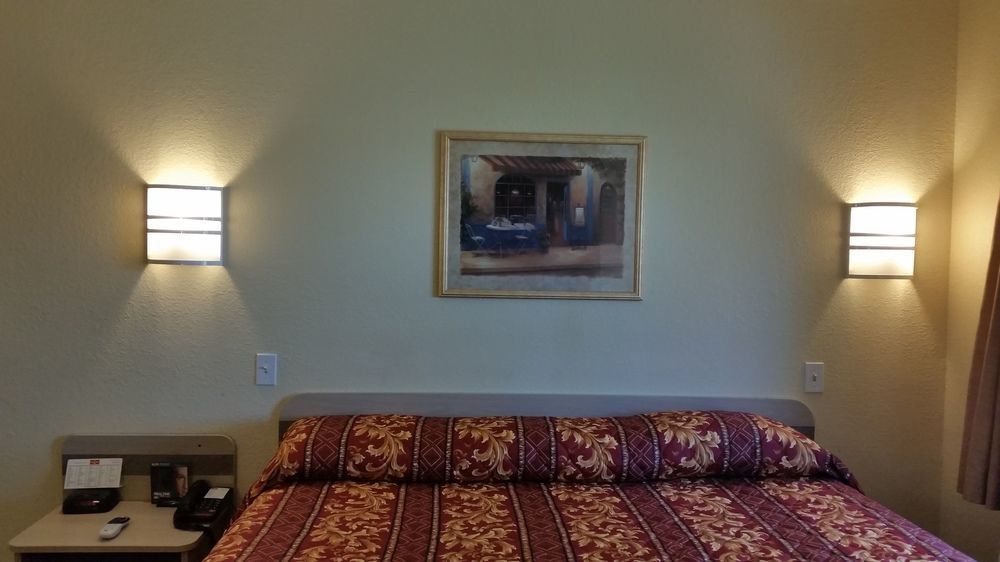 Motel 6 Humble, Tx - Houston International Airport Екстер'єр фото